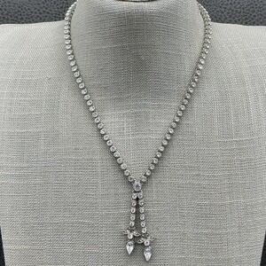Anne Klein Crystal Necklace Silver Tone‎ Adjustable Collar Choker Cluster Drop